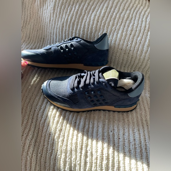 Brand new Valentino sneakers - Picture 5 of 10